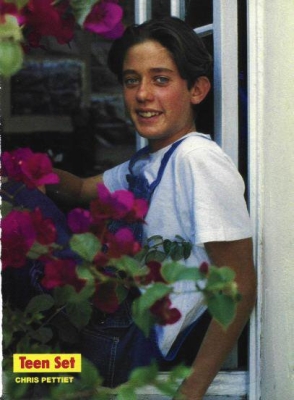 TeenSet_284429.jpg