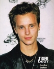 Filename=1990s_-_TigerBeat_28829.jpg
Filesize=100KiB
Dimensions=691x960
Date added=Sep 10, 2025 1990s_-_TigerBeat_28829.jpg