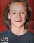 Filename=1995-11-TigerBeat-JonathanJackson.jpg
Filesize=2808KiB
Dimensions=2528x3648
Date added=Sep 10, 2025 1995-11-TigerBeat-JonathanJackson.jpg