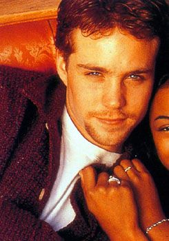 1996_281229.jpg