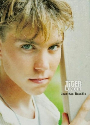 1990s_-_TigerBeat_281929.jpg