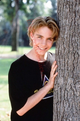 1993b_283429.jpg