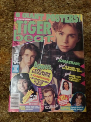 1994-08~0.jpg