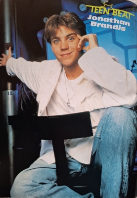 1996-02-TeenBeat-JonathanBrandis_28329.jpg