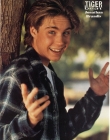 Filename=1990s_-_TigerBeat_28829.jpg
Filesize=692KiB
Dimensions=1872x2560
Date added=Sep 10, 2025 1990s_-_TigerBeat_28829.jpg