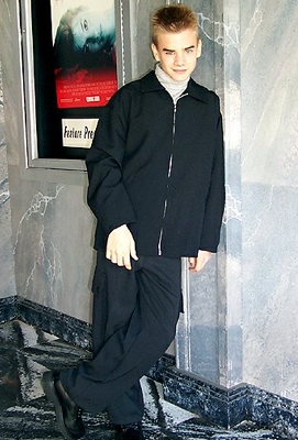 1999_28429.jpg