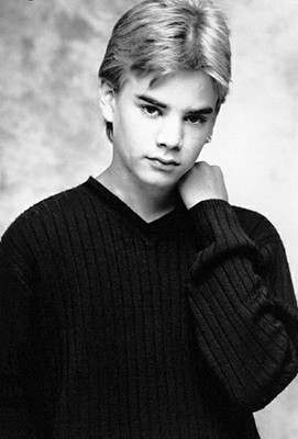 2000Headshots_28729.jpg