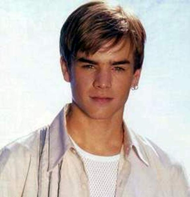 2002-09_-_Popstar_28329.jpg