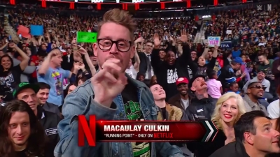 2025-03-10_-_WWE_RAW_LIVE_mp40009.jpg