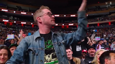 2025-03-10_-_WWE_RAW_LIVE_mp40015.jpg