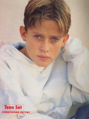 1990Unknown_28929.jpg