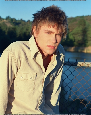 2000s_beige_28329.jpg