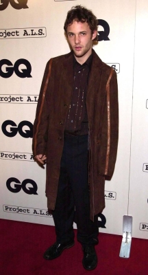 2001-02-19_281829.jpg