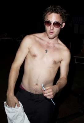 2001-08-30_28129~1.jpg