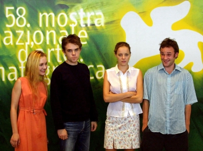 2001-08-30_282329.jpg