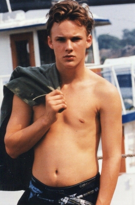 1996-08Shoot_28329.jpg